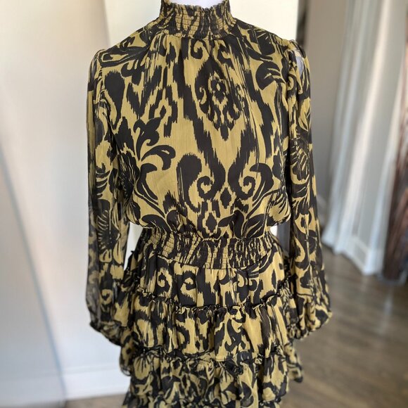 Dresses & Skirts - NWT 1.State Long Sleeve Smock-Neck Ruffle-Skirt Dress Size Small